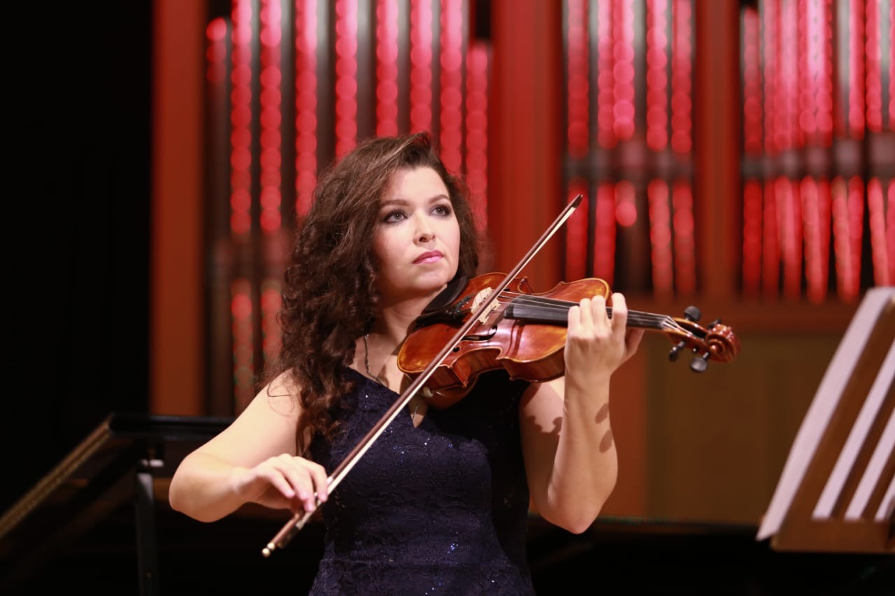 ДВОРЖАК-ЧАЙКОВСКИЙ