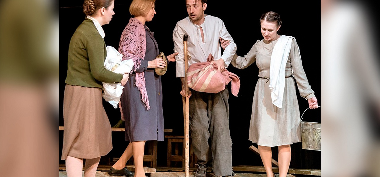 Два спектакля о войне