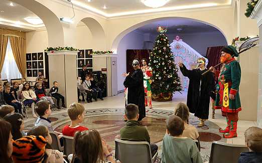 СЕМЕЙНАЯ ЁЛКА  МОЛОДЁЖНОГО ТЕАТРА «Как Садко за снегом ходил»