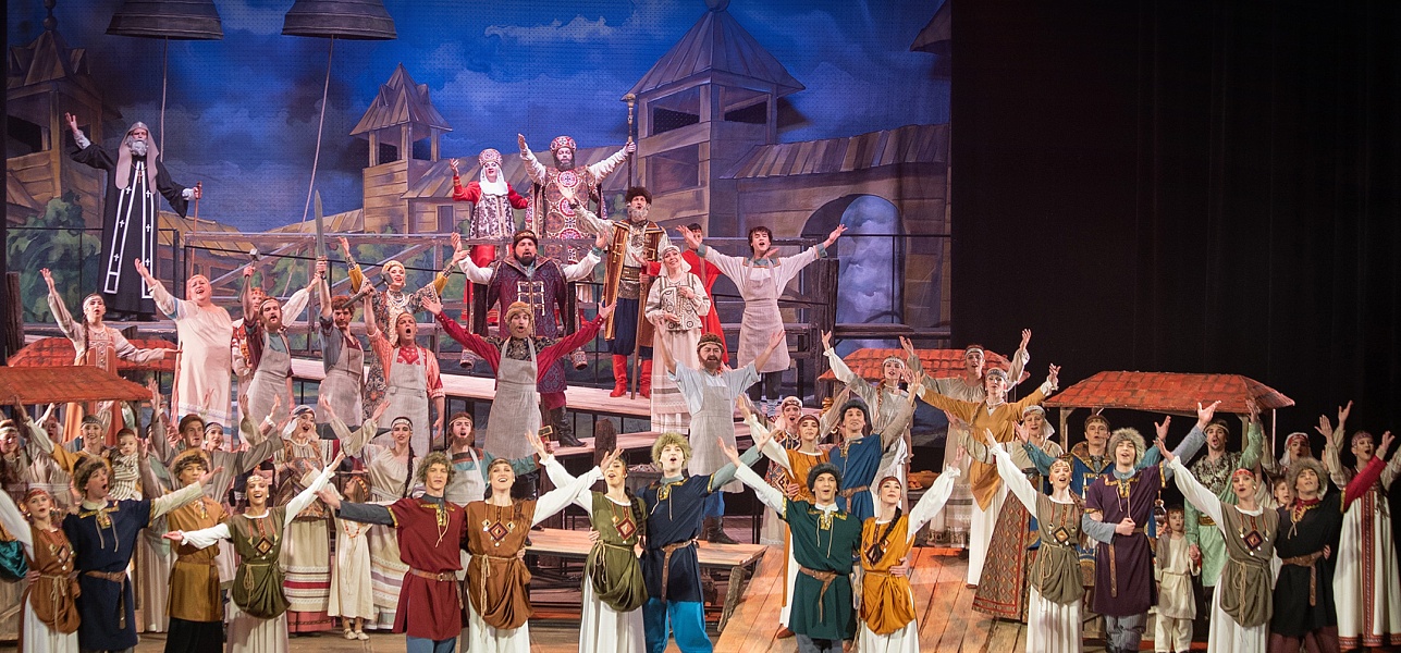 Крымская весна: симфония мужества и любви