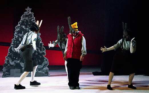 ЛЁД РАСТАЕТ