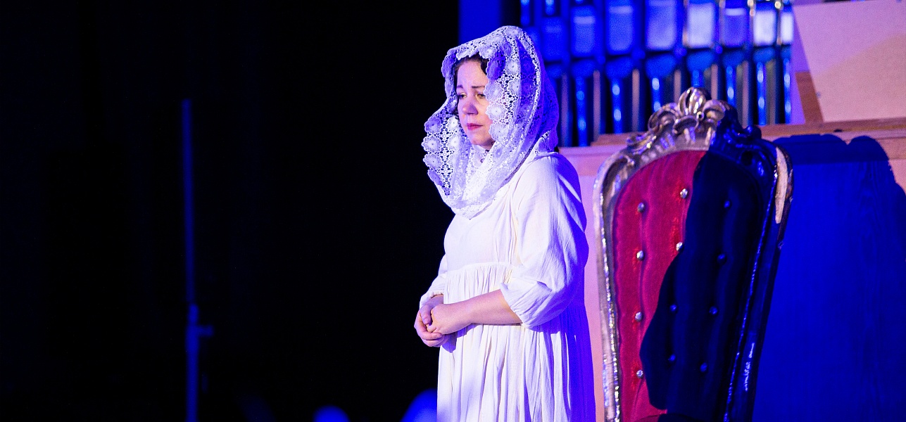 И без солнца ярко