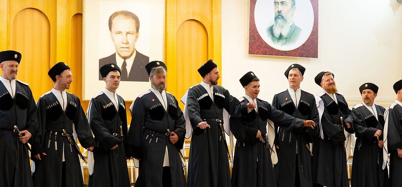 Маленькое войско и большое воинство