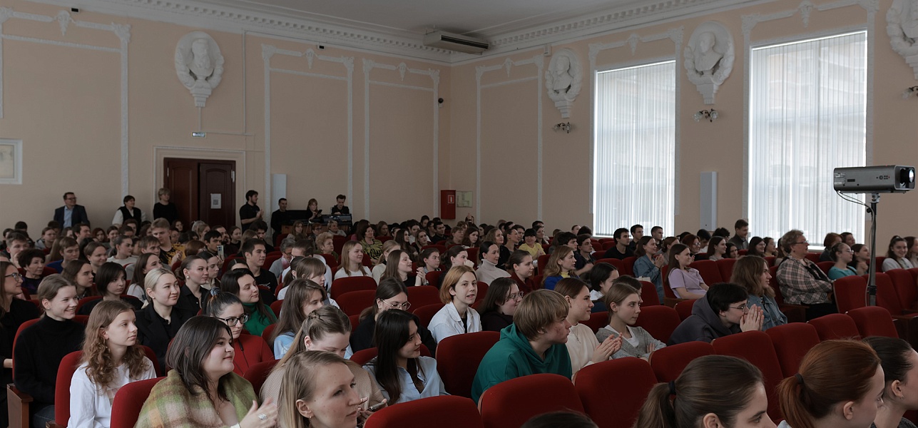 Жизнь в нотах и документах