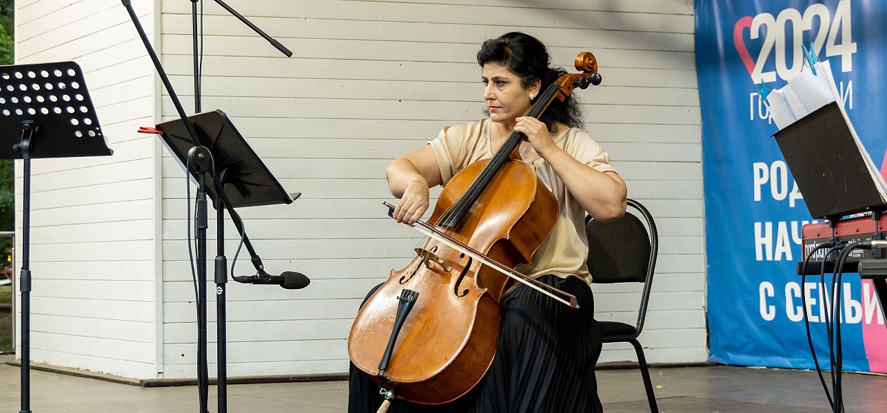 Нескучные лекции летним вечером