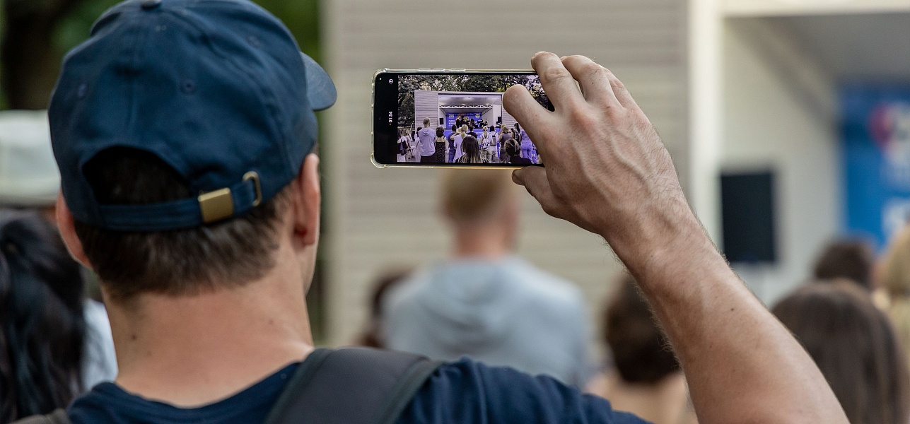 Нескучные лекции летним вечером