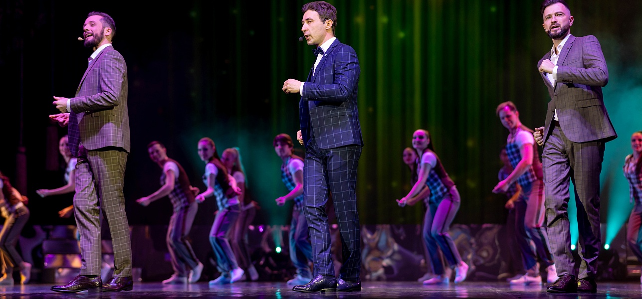 Шоу! Мы жаждем шоу!..