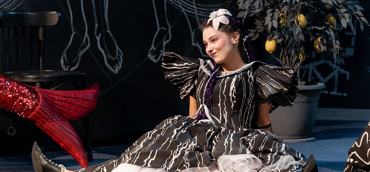 Который тут идиот? В очередь!