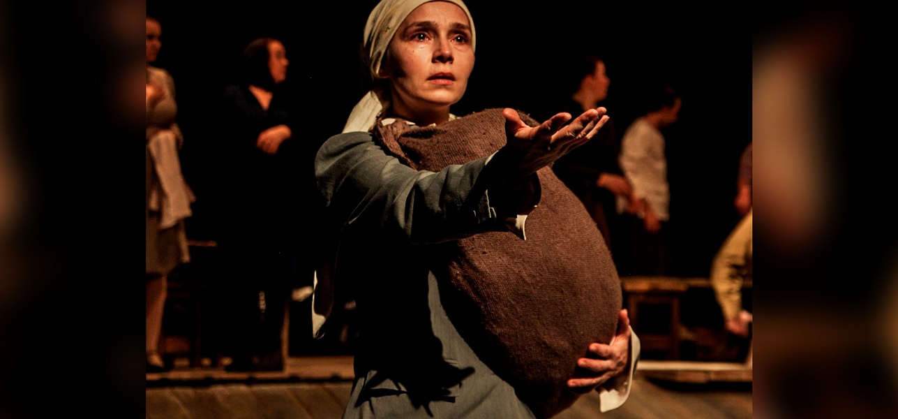 Два спектакля о войне