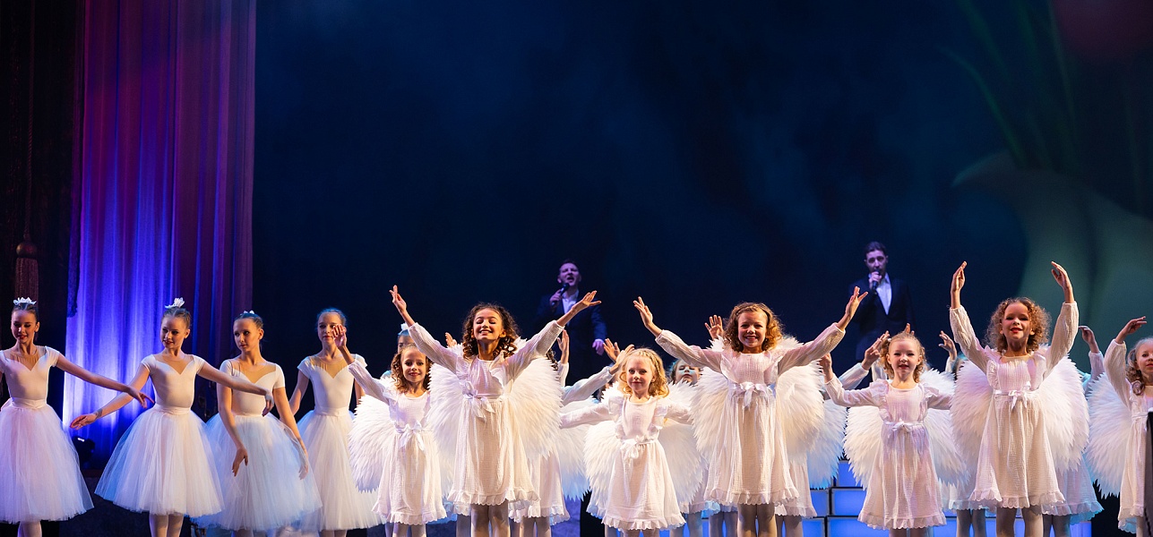 Три залпа в честь весны