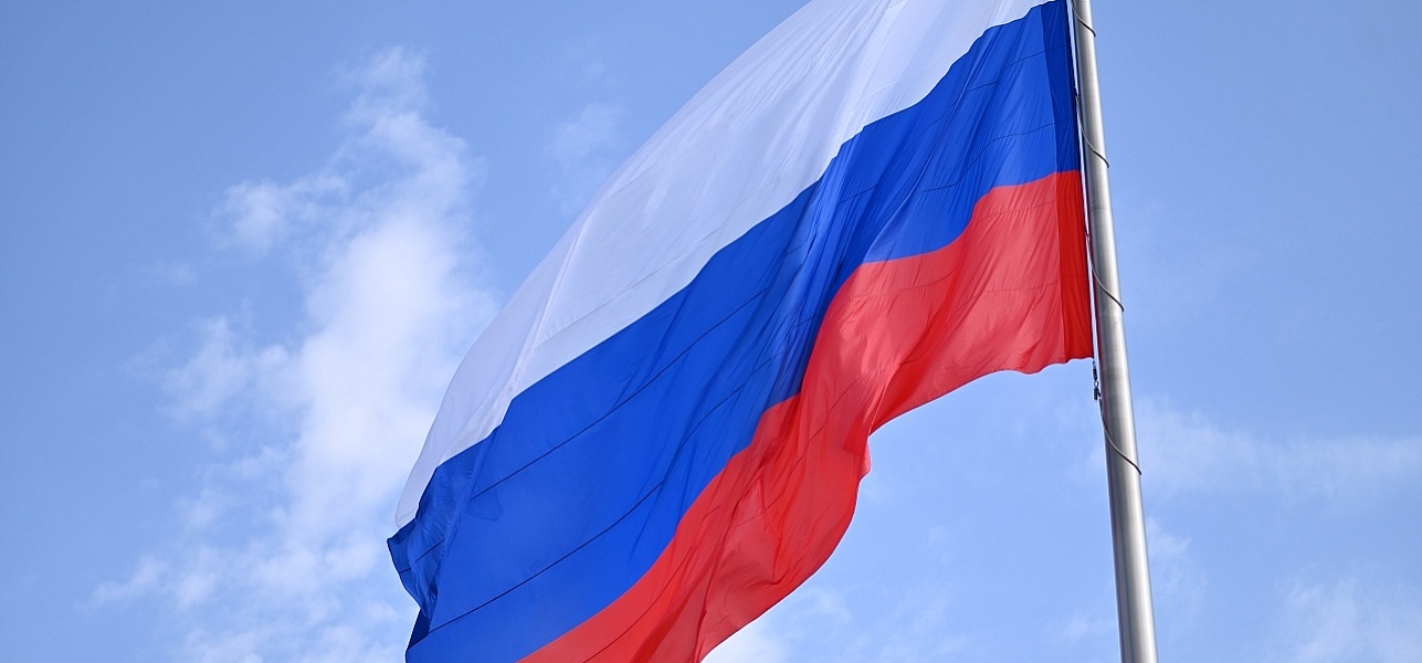 Триединый. Непобедимый!..