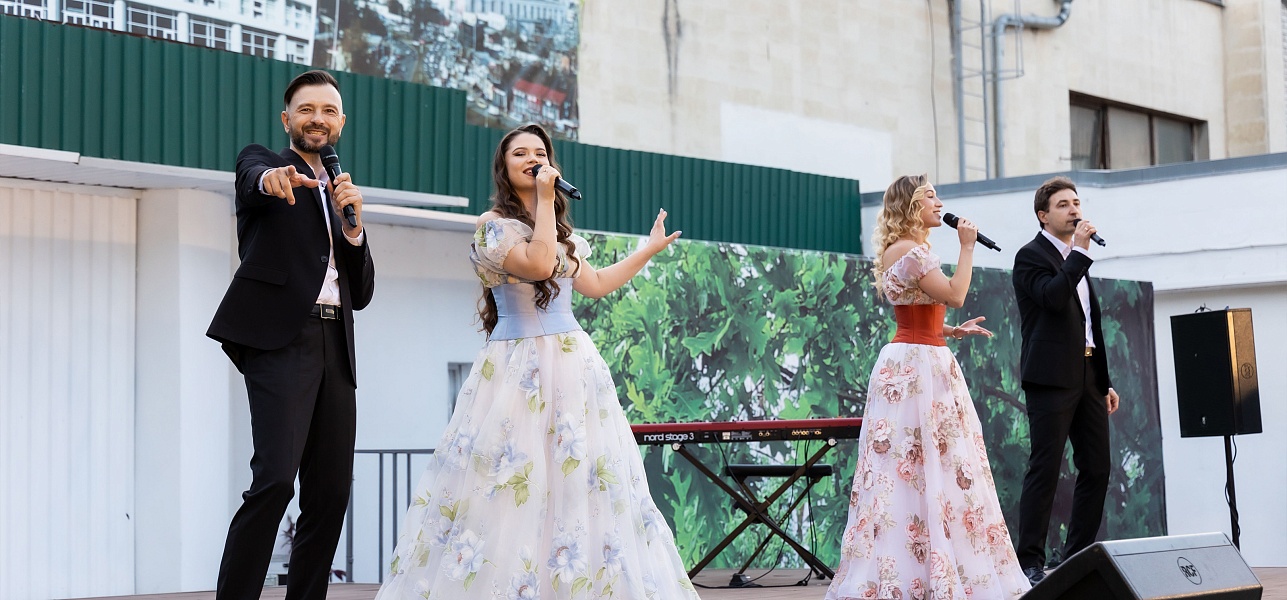 Пушкин, песни, балалайка