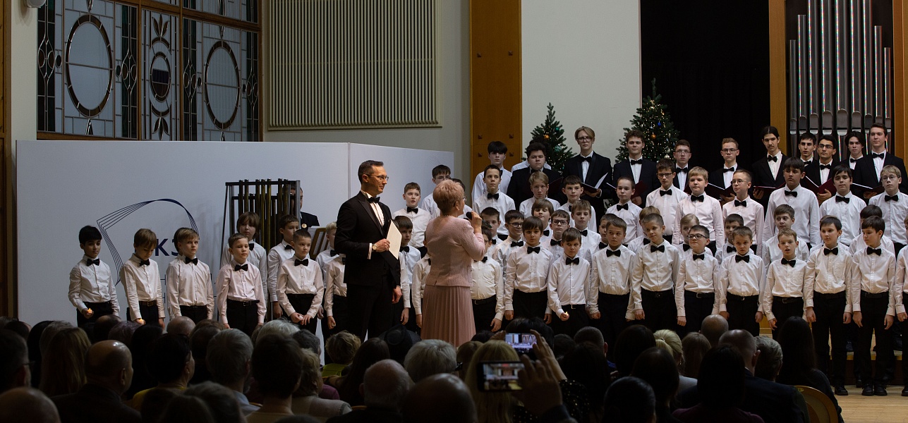 Хором славим Рождество!