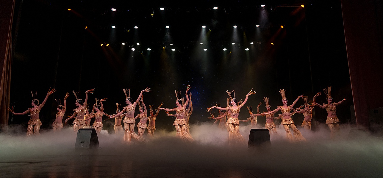 Жаждем шоу!