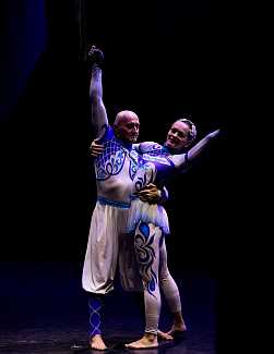 Цветущее сердце Земли