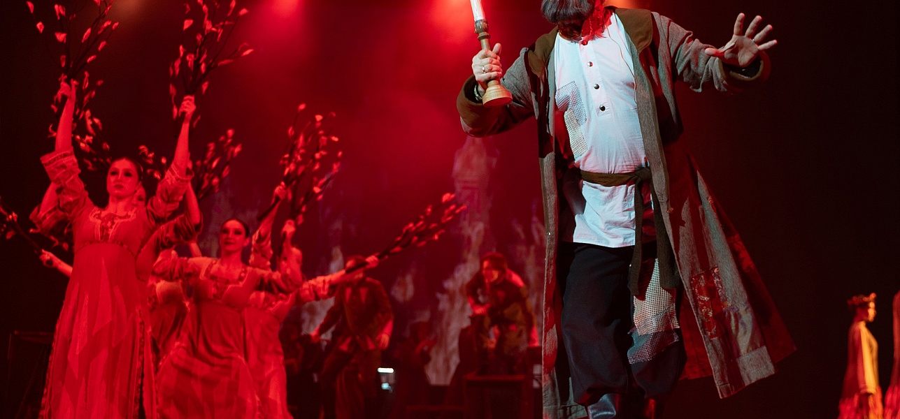 Крымская весна: симфония мужества и любви