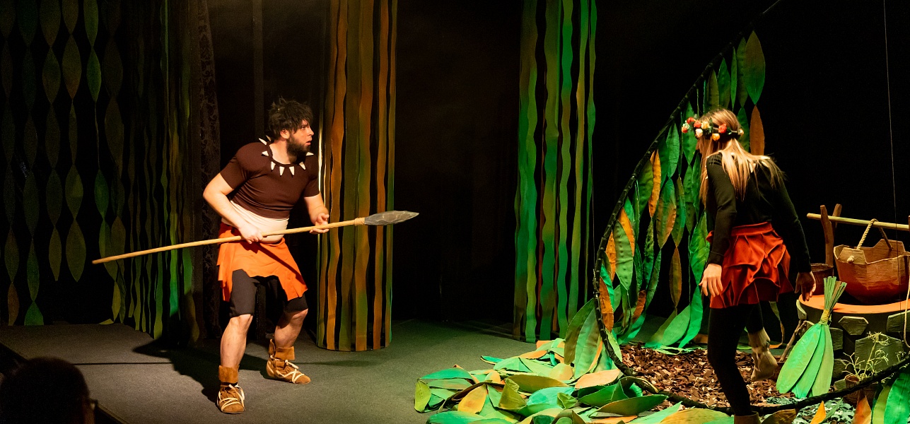 Дикая история в Новом театре кукол