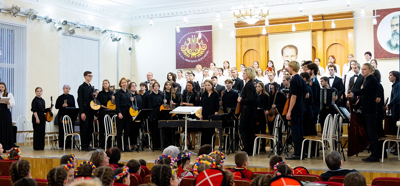 Маленькое войско и большое воинство