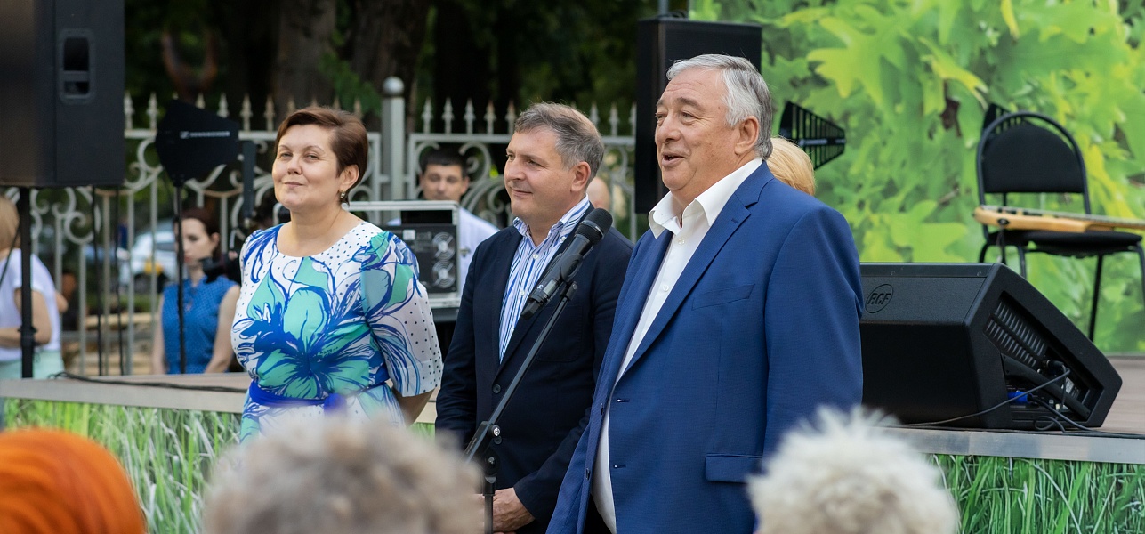 Пушкин, песни, балалайка