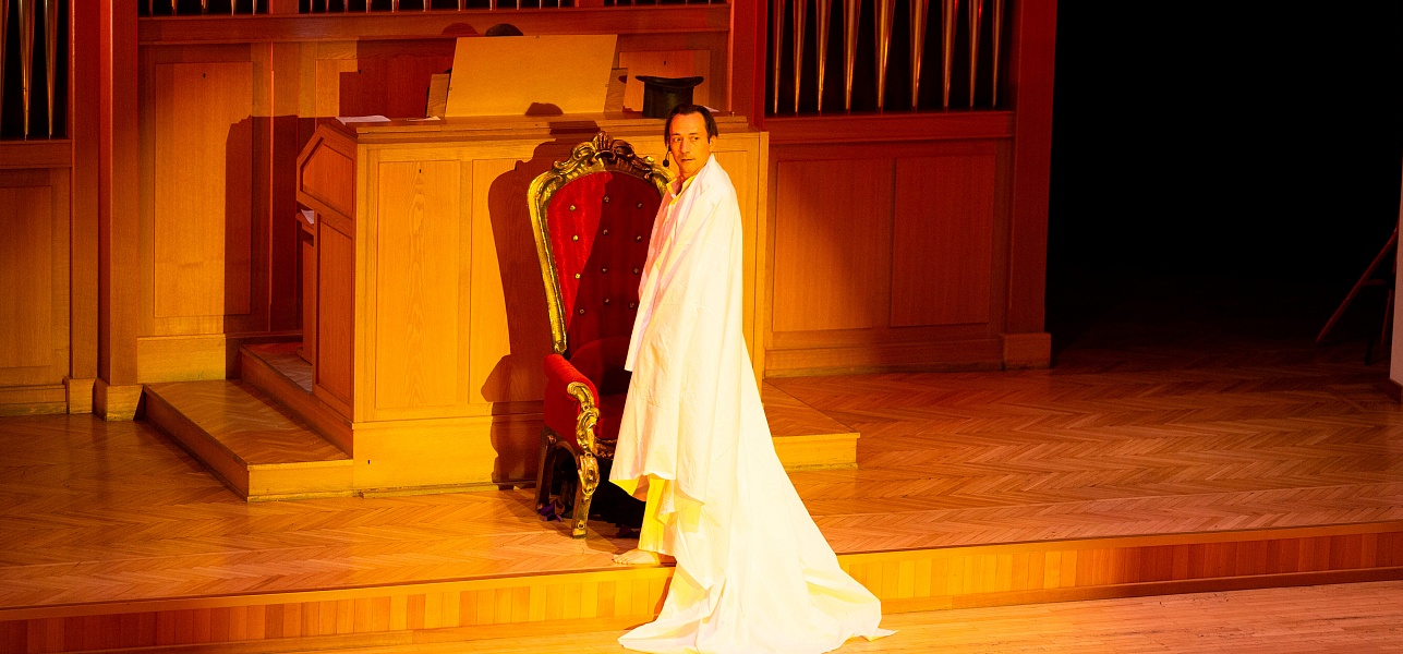 И без солнца ярко