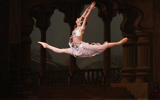 Гала-концерт звёзд мирового балета  «Всё начинается с любви!»