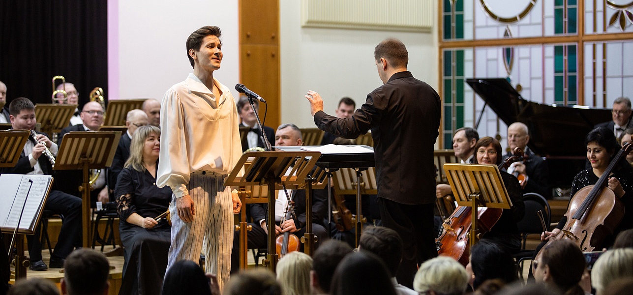 Три залпа в честь весны