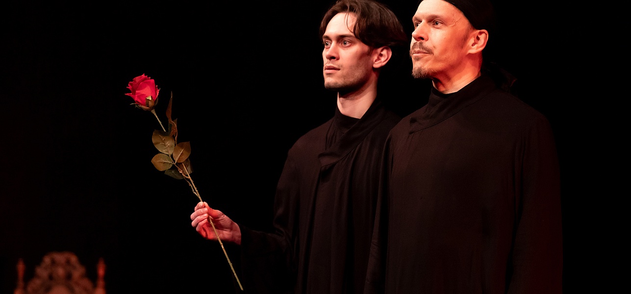 Зрители в поисках автора