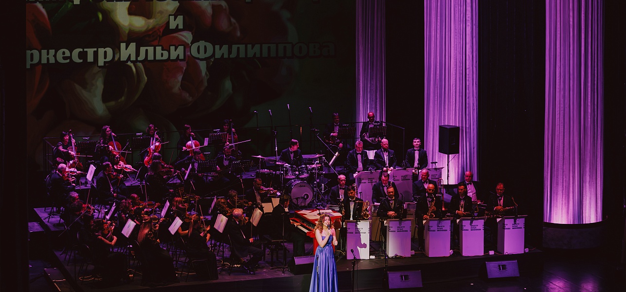 Белеет парус