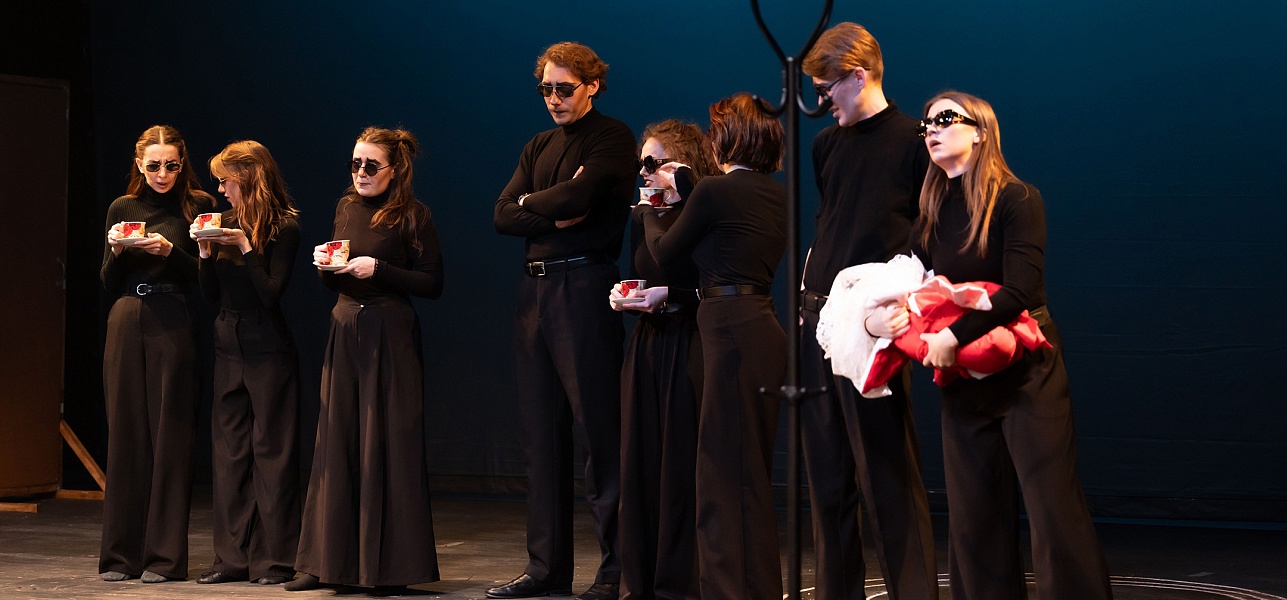 Кто тут Макбет в «Вишнёвом саде»?