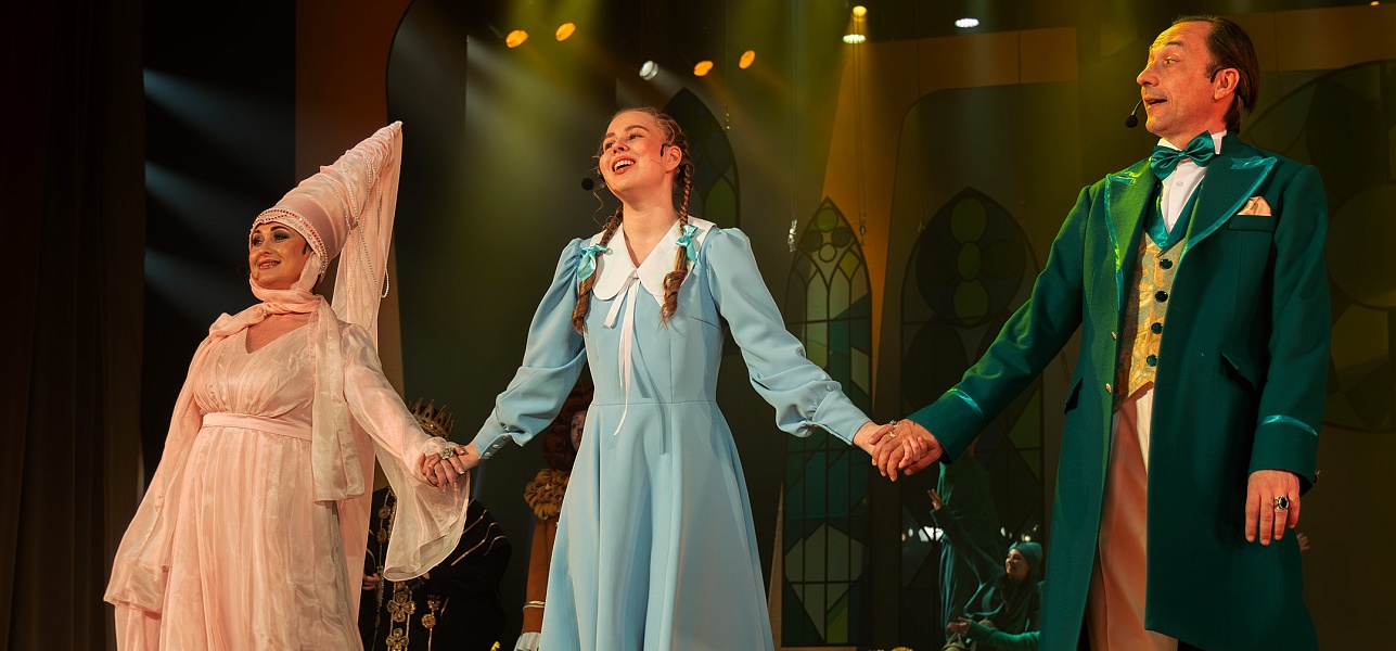 Куда ведёт дорога из жёлтого кирпича?