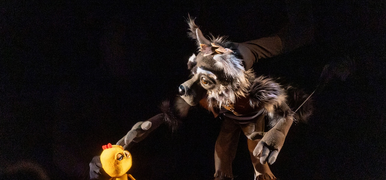 С праздником, дорогие женщины!