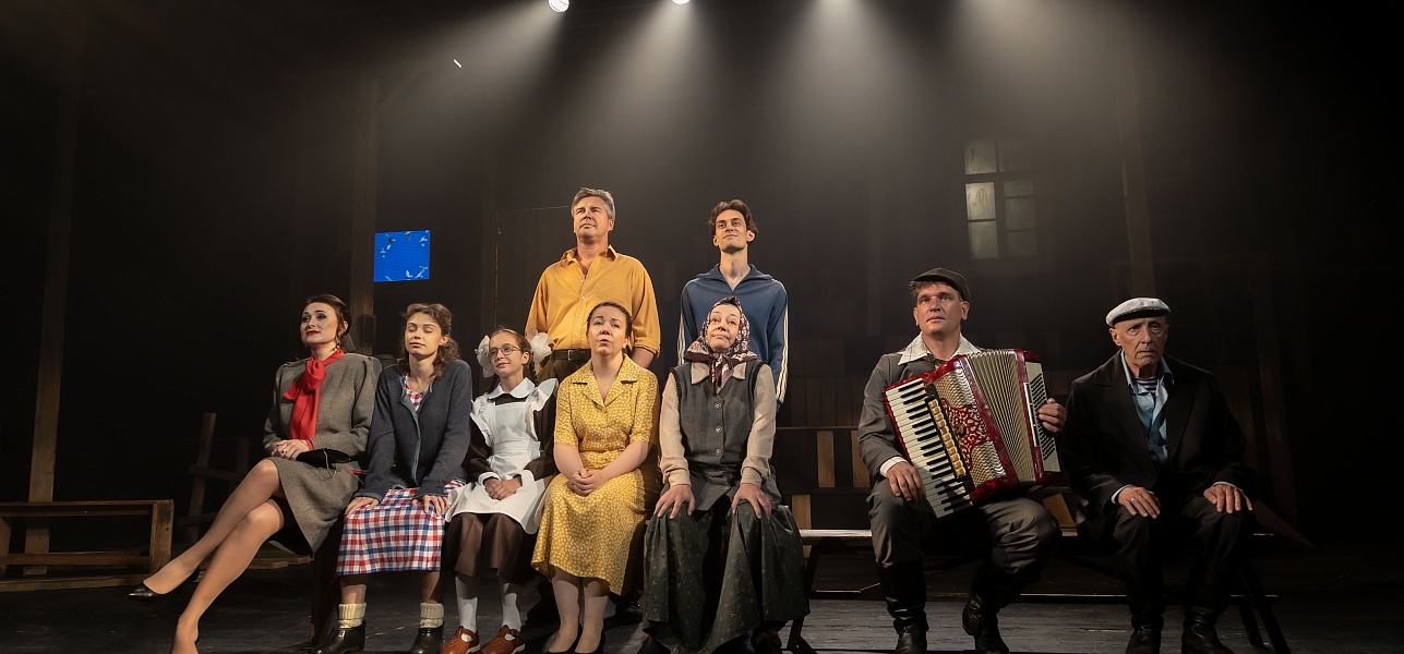 Закрыли занавес на высокой ноте