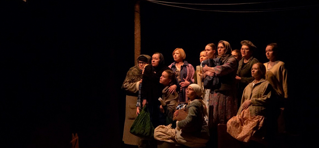 Два спектакля о войне