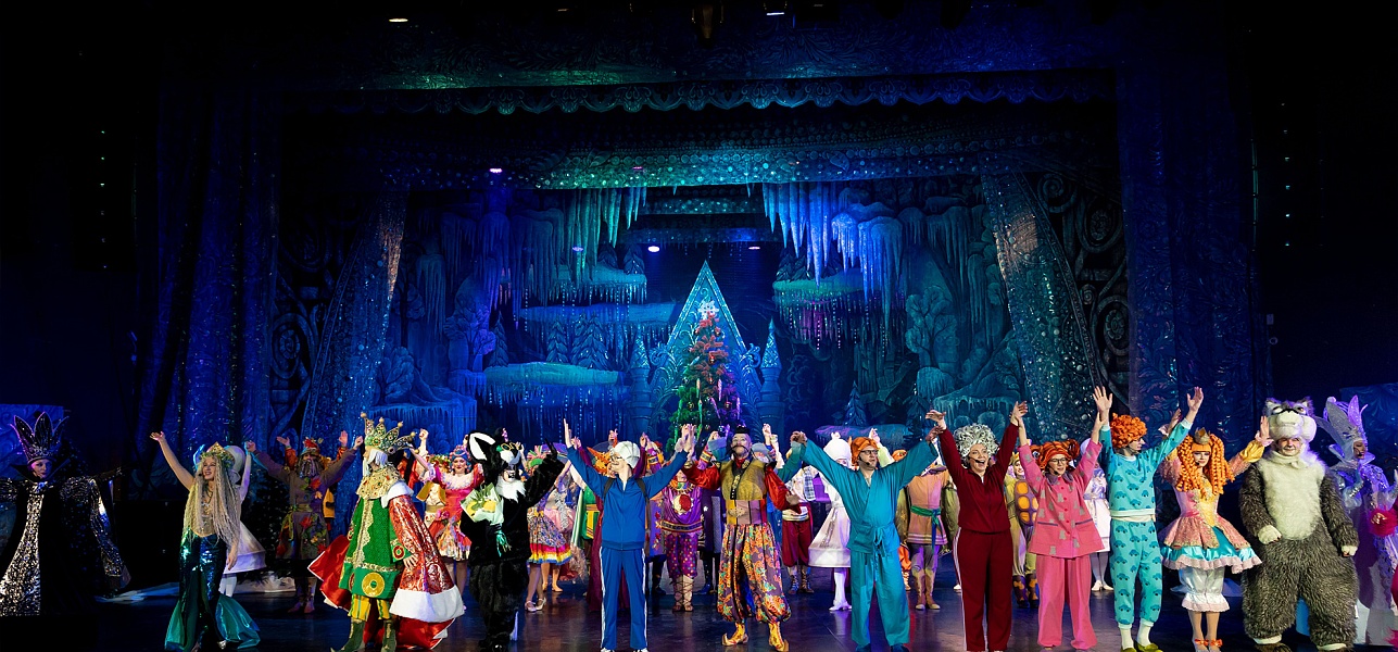 Как Иван да Алёнка за сказкой ходили