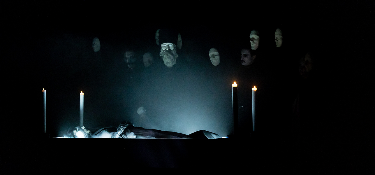 Чёрные призраки, белые ночи 