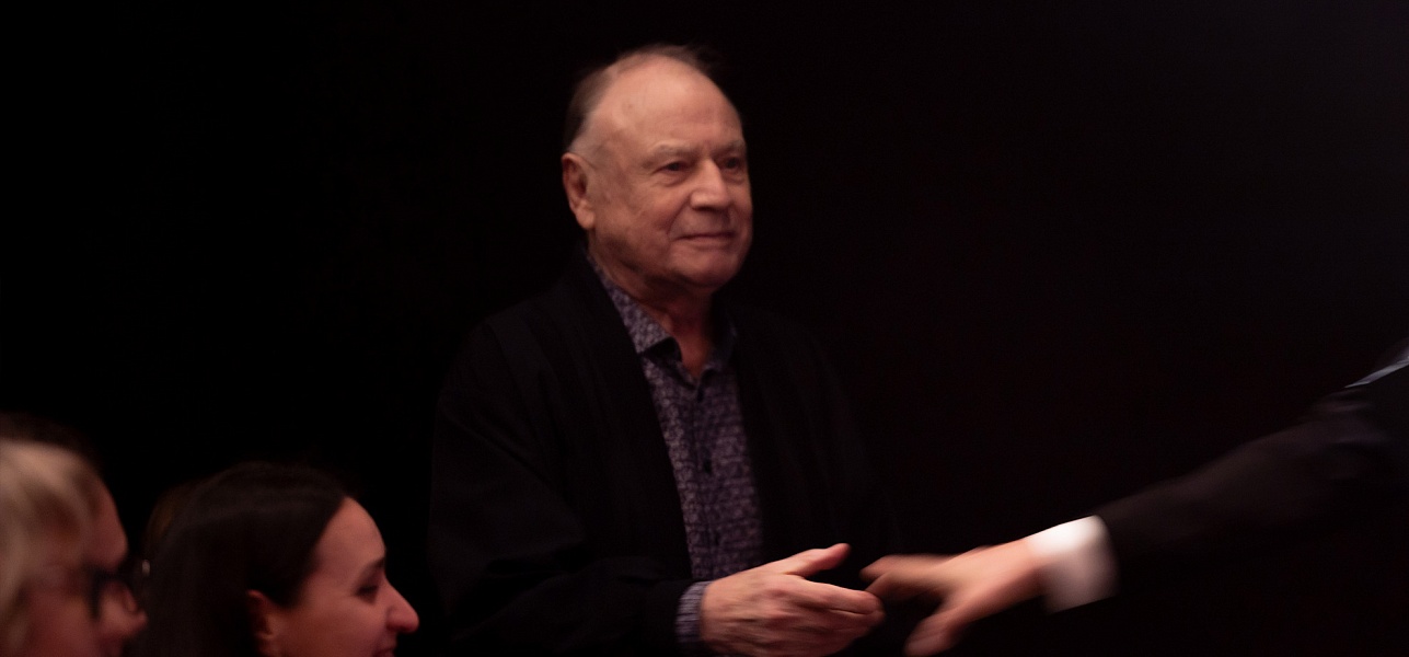 Зрители в поисках автора