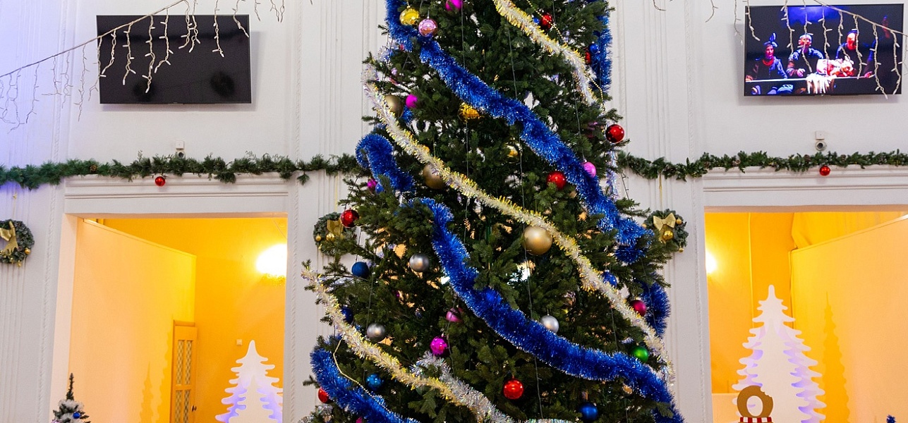 Старая, старая сказка