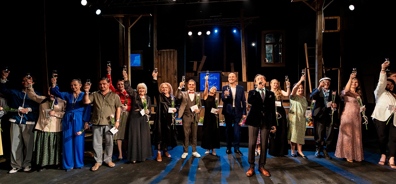 Небо под крыльями