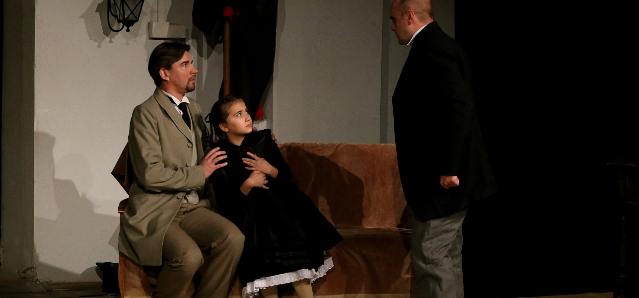 Вице-президент союза театральных критиков Италии Энрико Маркотти  побывал в Молодежном театре