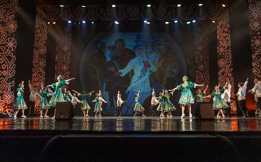 Величальная России. Место проведения: МБУК «Дом Культуры им. Звягина А.М.»  с. Белая Глина, ул. Колхозная, 104