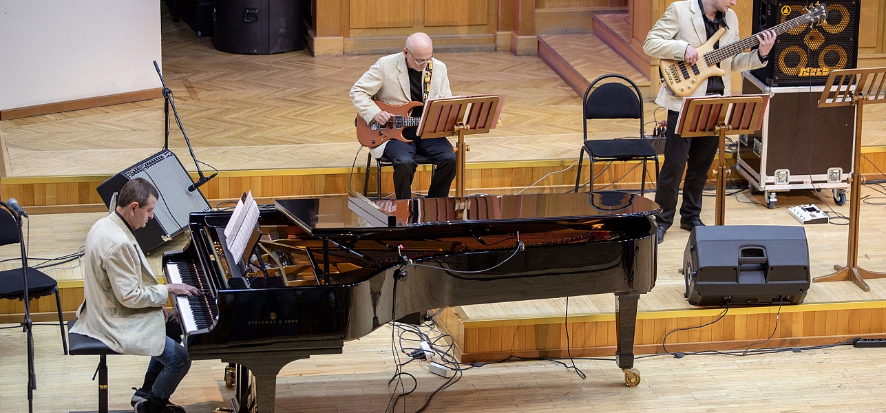 Да будет джаз!