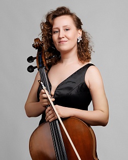 Александра Старкова