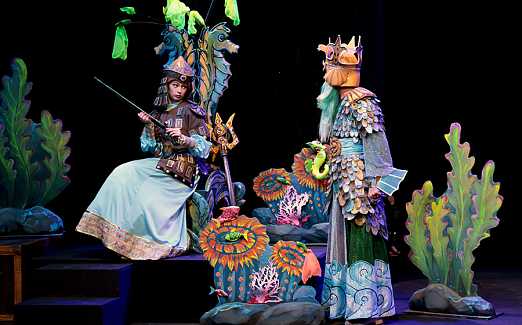 СЕМЕЙНАЯ ЁЛКА  МОЛОДЁЖНОГО ТЕАТРА «Как Садко за снегом ходил»