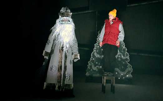 ЛЁД РАСТАЕТ