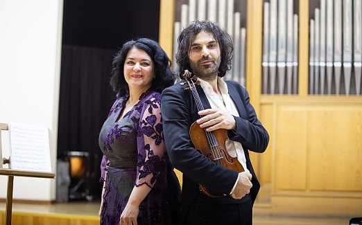 Зимняя сказка для струн и рояля