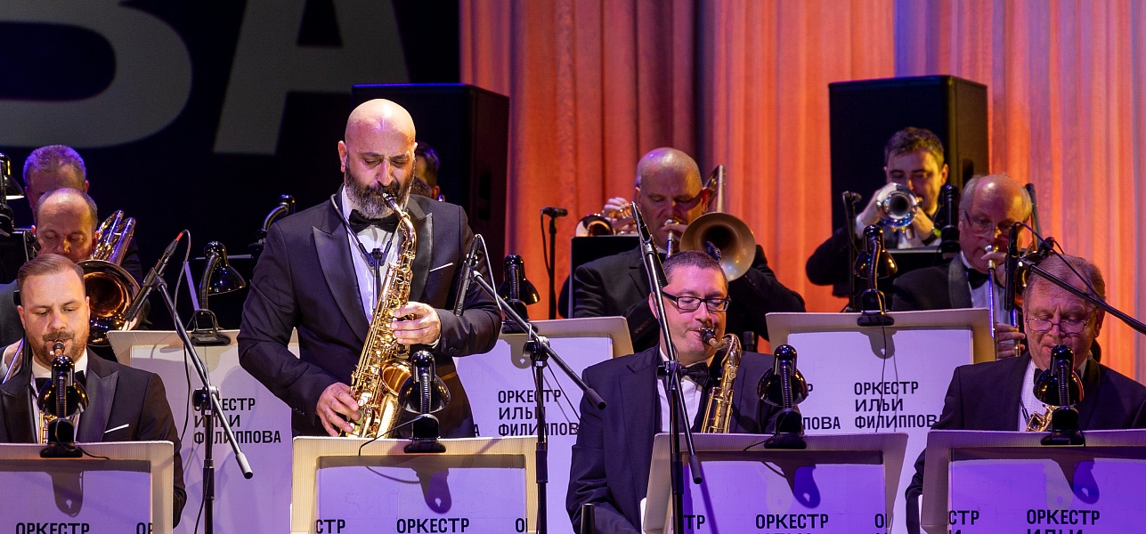 Ходит песенка по кругу