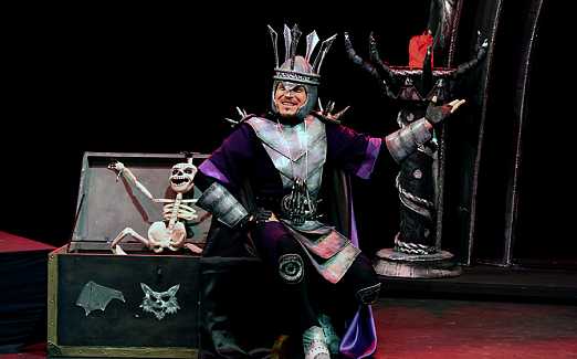 СЕМЕЙНАЯ ЁЛКА  МОЛОДЁЖНОГО ТЕАТРА «Как Садко за снегом ходил»