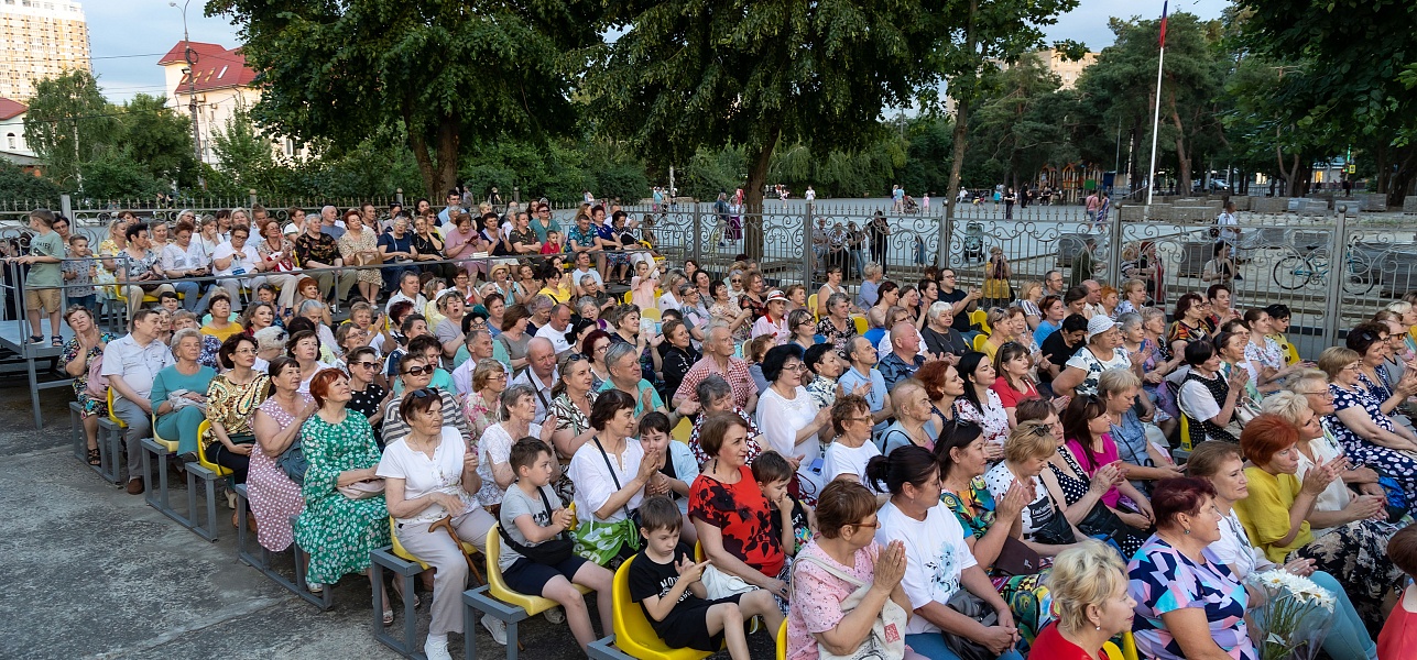 Пушкин, песни, балалайка