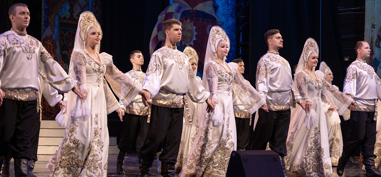 Шоу! Мы жаждем шоу!..