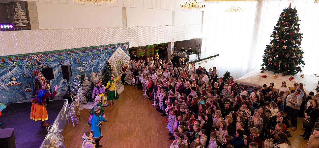 Как Иван да Алёнка за сказкой ходили